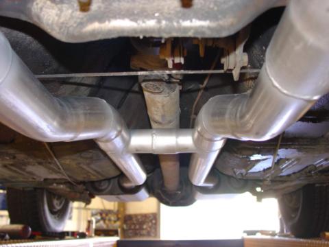 American Thunder Crossmember-Back Exhaust System Fits 1967-1970 Ford Mustang With V8 Engine Stainless Steel Aggressive To Moderate Sound Flowmaster