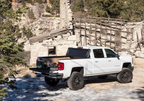 BAKFlip G2 2020-2026 Silverado/Sierra 2500 HD/3500 HD 6 Foot 10 Inch Bed BAK