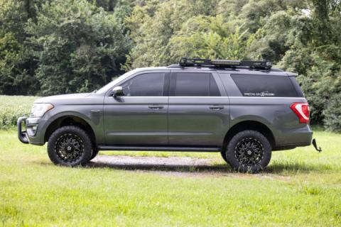 3 Inch Lift Kit UCA 18-Up Ford Expedition 4WD Rough Country