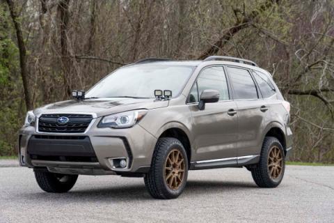 2 Inch Lift Kit Loaded Strut 14-18 Subaru Forester 4WD Rough Country