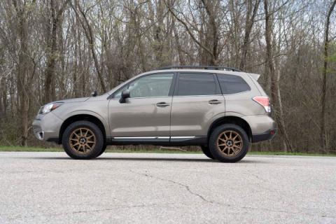 2 Inch Lift Kit Loaded Strut 14-18 Subaru Forester 4WD Rough Country