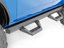 SRX2 Adjustable Aluminum Step 21-Up Ford Bronco 4WD Rough Country