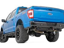 SR2 Adjustable Aluminum Steps Crew Cab 15-22 Ford F-150/17-22 Super Duty Rough Country