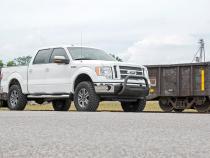3 Inch Lift Kit N3 Struts Red Ford F-150 4WD (2009-2013) Rough Country