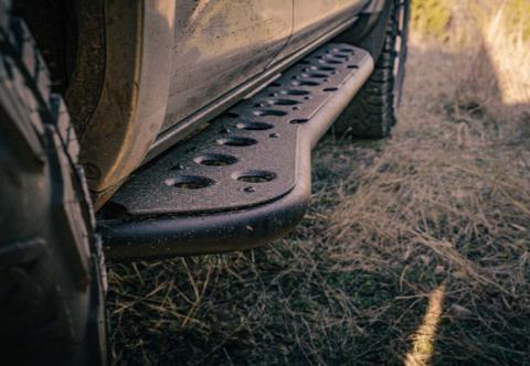 Step Edition Rock Slider For 24-Present Toyota Tacoma/Double Cab Long Bed W/ No Kick Out/No Filler Plate/Raw Steel Cali Raised LED