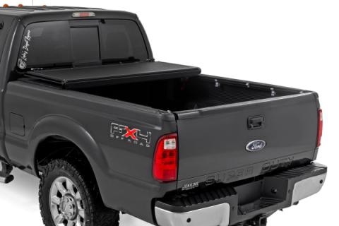 Hard Low Profile Bed Cover 6 Foot 10 Inch Bed Ford F-250/F-350 Super Duty (99-16) Rough Country