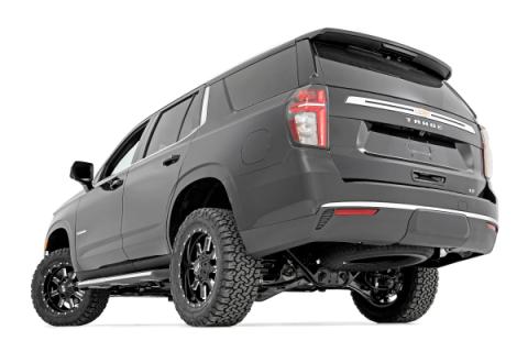 3.5 Inch Lift Kit Red Chevy/GMC SUV 1500 4WD (2021-2026) Rough Country