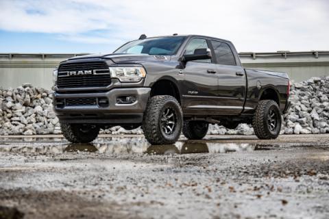 2.5 Inch Dodge Leveling Kit 14-Up Ram 2500/3500 4WD Rough Country