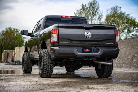 2.5 Inch Leveling Coil Spacers 14-Up RAM 2500/3500 4WD Rough Country