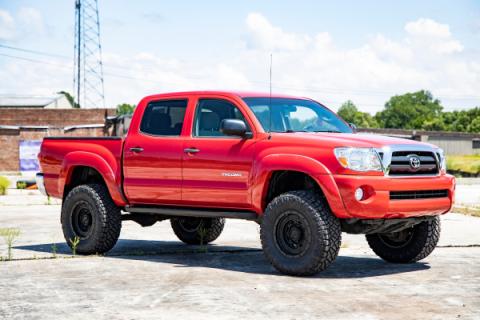 3.5 Inch Toyota Bolt-On Lift w/N3 Struts and Rear Leaf Springs 05-21 Toyota Tacoma Rough Country