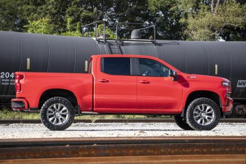 3.5 Inch Suspension Lift Kit w/Forged Upper Control Arms 19-20 Silverado/Sierra 1500 4WD/2WD Rough Country