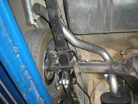 American Thunder Crossmember-Back Exhaust System Fits 1967-1968 Camaro And Firebird With V8 Engine 2.50 Inch Stainless Steel Aggressive To Moderate Sound Flowmaster