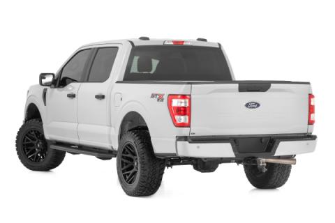 OV2 Running Boards Side Step Bars Crew Cab Ford F-150/Lightning/F-250/F-350 (15-26) Rough Country