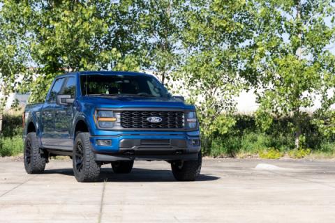 3 Inch Lift Kit Forged UCA M1/M1 Ford F-150 4WD (2021-2026) Rough Country