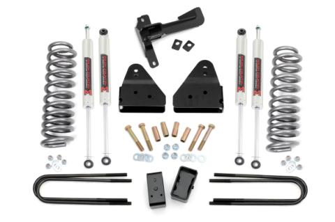 3 Inch Lift Kit FR Springs M1 Ford F-250/F-350 Super Duty 4WD (05-07) Rough Country