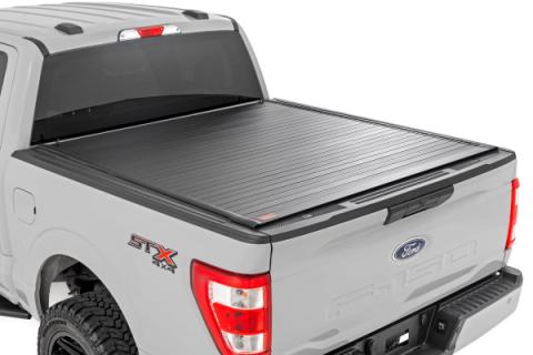 Hard Roll Up Bed Cover 5 Foot 7 Inch Bed Ford F-150 (15-26)/F-150 Lightning (22-26) Rough Country