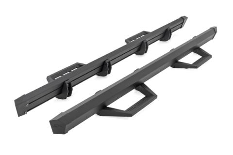 SRL2 Adjustable Aluminum Steps Double Cab Toyota Tacoma 2WD/4WD (24-26) Rough Country