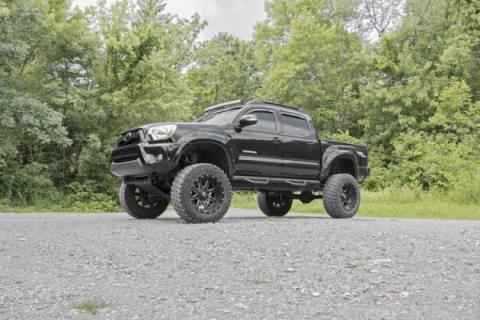 6 Inch Lift Kit M1 Toyota Tacoma 2WD/4WD (2005-2015) Rough Country