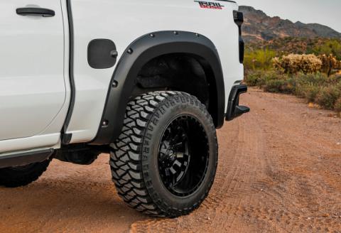 Fender Flares Sport G48 Redwood Chevy Silverado 1500 2WD/4WD (22-26) Rough Country