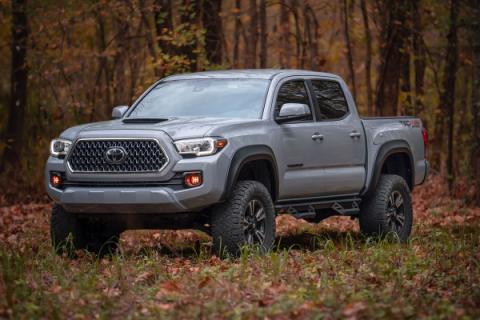 Fender Flares Sport 1D6 Silver Sky Metallic Toyota Tacoma (16-23) Rough Country