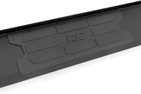 HD2 Aluminum Running Boards Double Cab Toyota Tacoma 2WD/4WD (2024-2026) Rough Country