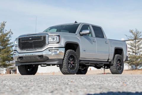 3.5 Inch Suspension Lift Knuckle Kit w/Struts 14-18 Silverado/Sierra 1500 4WD Cast Steel Rough Country