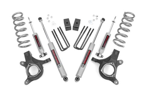 4.5 Inch Suspension Lift Kit 99-06 Silverado/Sierra 1500 2WD Rough Country