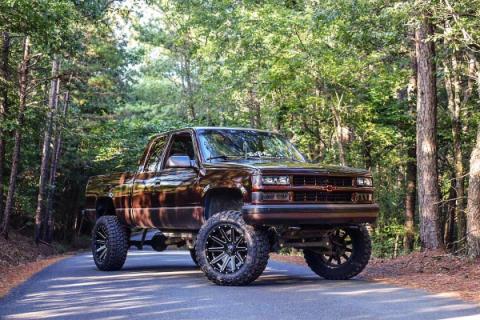 6 Inch Suspension Lift Kit 95-99 Tahoe 92-99 C1500/K1500/Yukon 92-94 K5 Blazer Rough Country