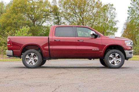 3.5 Inch Lift Kit Red Ram 1500 2WD/4WD (2019-2026) Rough Country