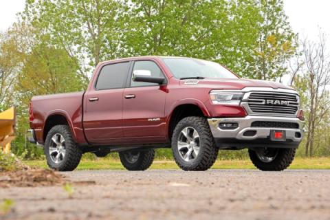 3.5 Inch RAM Bolt-On Lift Kit w/Rear N3 Shocks 19-Up RAM 1500 4WD Rough Country