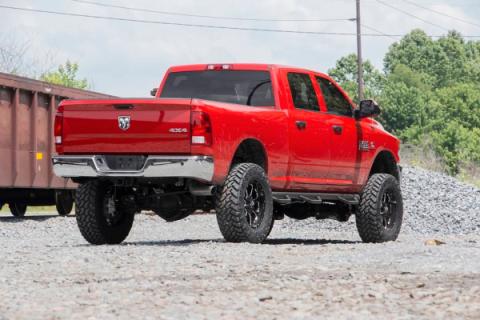 5 Inch Suspension Lift Kit Coil Spacers Radius Drops 13-15 RAM 3500 4WD Rough Country