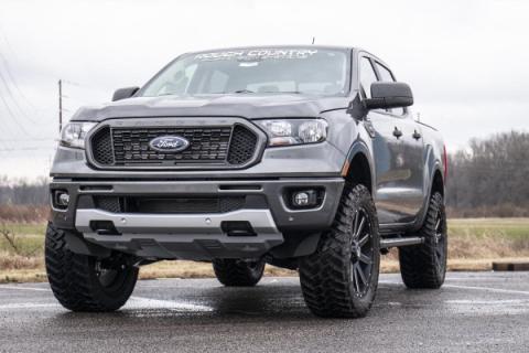 2.5 Inch Leveling Kit 19-20 Ranger 4WD Rough Country