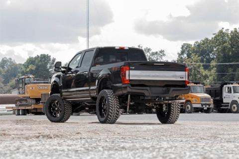 6 Inch Suspension Lift Kit w/V2 Shocks 17-20 F-250/350 4WD Diesel Rough Country