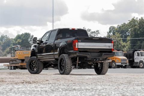 6 Inch Lift Kit 4-Link OVLD M1 Ford F-250/F-350 Super Duty 4WD (17-22) Rough Country