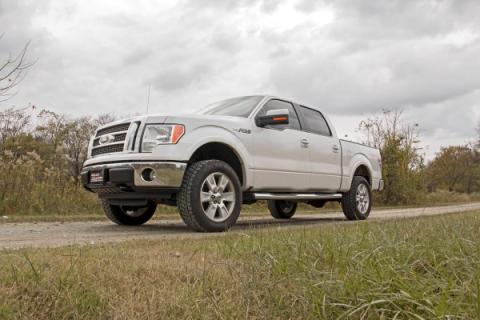 2 Inch Leveling Billet Strut Extensions 09-13 F-150 Red Rough Country