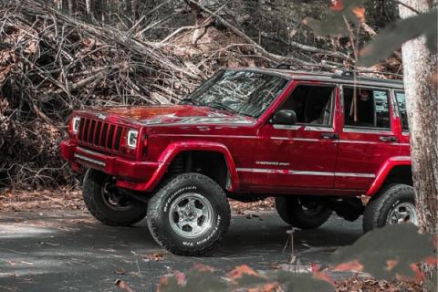 4.5 Inch Jeep Suspension Lift System 84-01 Cherokee XJ Rough Country