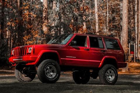 4.5 Inch Jeep Suspension Lift System 84-01 Cherokee XJ Rough Country