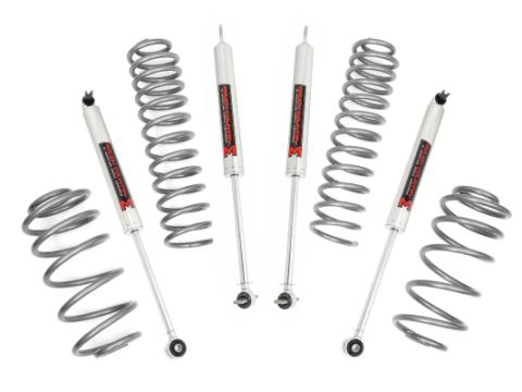2.5 Inch Lift Kit 6 Cyl M1 Jeep Wrangler TJ (97-06)/Wrangler Unlimited (04-06) Rough Country
