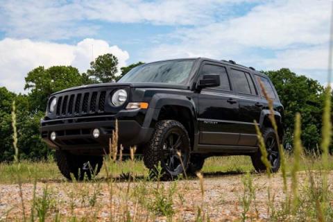 2.0 Inch Jeep Suspension Lift Kit For 10-17 Patriot 4WD/ 12-17 Compass Rough Country