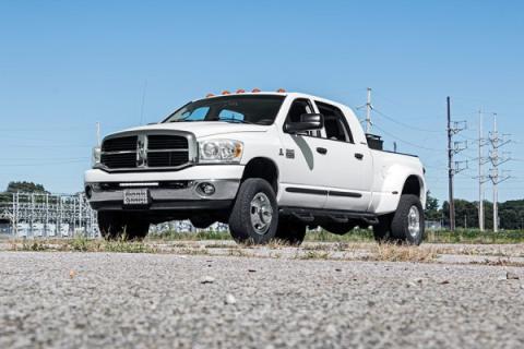 Dodge 20 Inch LED Light Bar Hidden Bumper Mounts 03-18 RAM 2500/3500 Rough Country