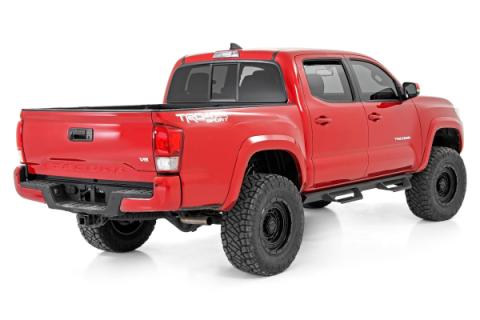 3.5 Inch Lift Kit UCA M1 Struts Toyota Tacoma 2WD/4WD (2005-2023) Rough Country
