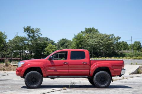 3.5 Inch Lift Kit UCA Vertex Red Toyota Tacoma 2WD/4WD (2005-2023) Rough Country