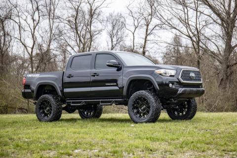 6 Inch Toyota Suspension Lift Kit w/N3 Struts 16-20 Tacoma 4WD/2WD Rough Country