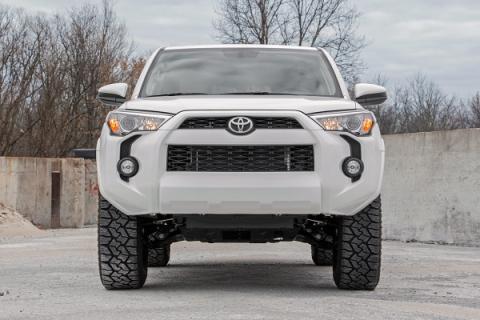 2 Inch Lift Kit RR Coils M1 Struts Toyota 4Runner 4WD (2010-2024) Rough Country
