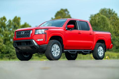 2.5 Inch Nissan Suspension Lift Kit Red 05-Up Frontier/Xterra Rough Country