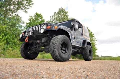 4 Inch Lift Kit V2 97-02 Jeep Wrangler TJ 4WD Rough Country