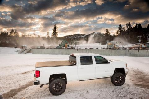 Revolver X2 Hard Rolling Truck Bed Cover 2015-2022 Colorado/Canyon 5 Foot Bed BAK
