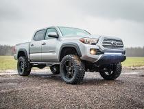 4.0 Inch Toyota Suspension Lift Kit w/ V2 Shocks 16-20 Tacoma 4WD/2WD Rough Country