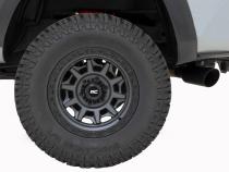 33x12.50R17 Overlander M/T Rough Country