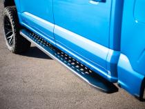 RPT2 Running Board Crew Cab Black Ford F-150/Lightning/F-250/F-350/Raptor (15-26) Rough Country